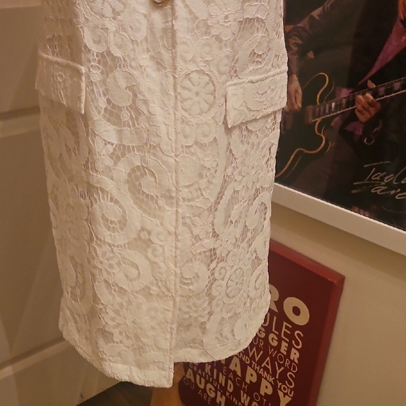 Nanette Lepore White Lace Sleeveless Blazer - Picture 4 of 11